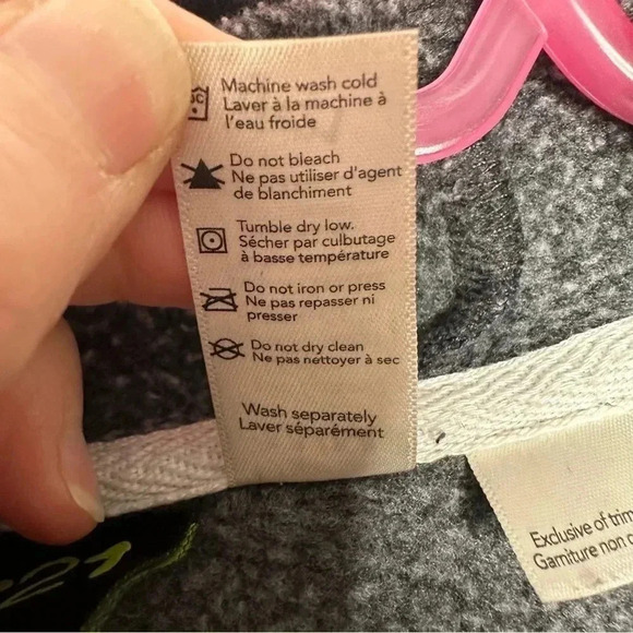 G21 Hoodie Blackish Grey Front Pocket Size Medium - Picture 3 of 16